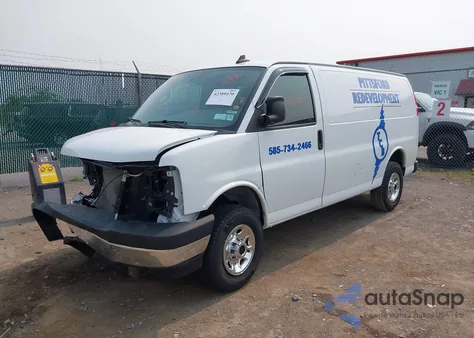 2022 Chevrolet Express Cargo Rwd 2500 Regular Wheelbase Wt from USA, damaged, VIN 1GCWGAFP4N1155524